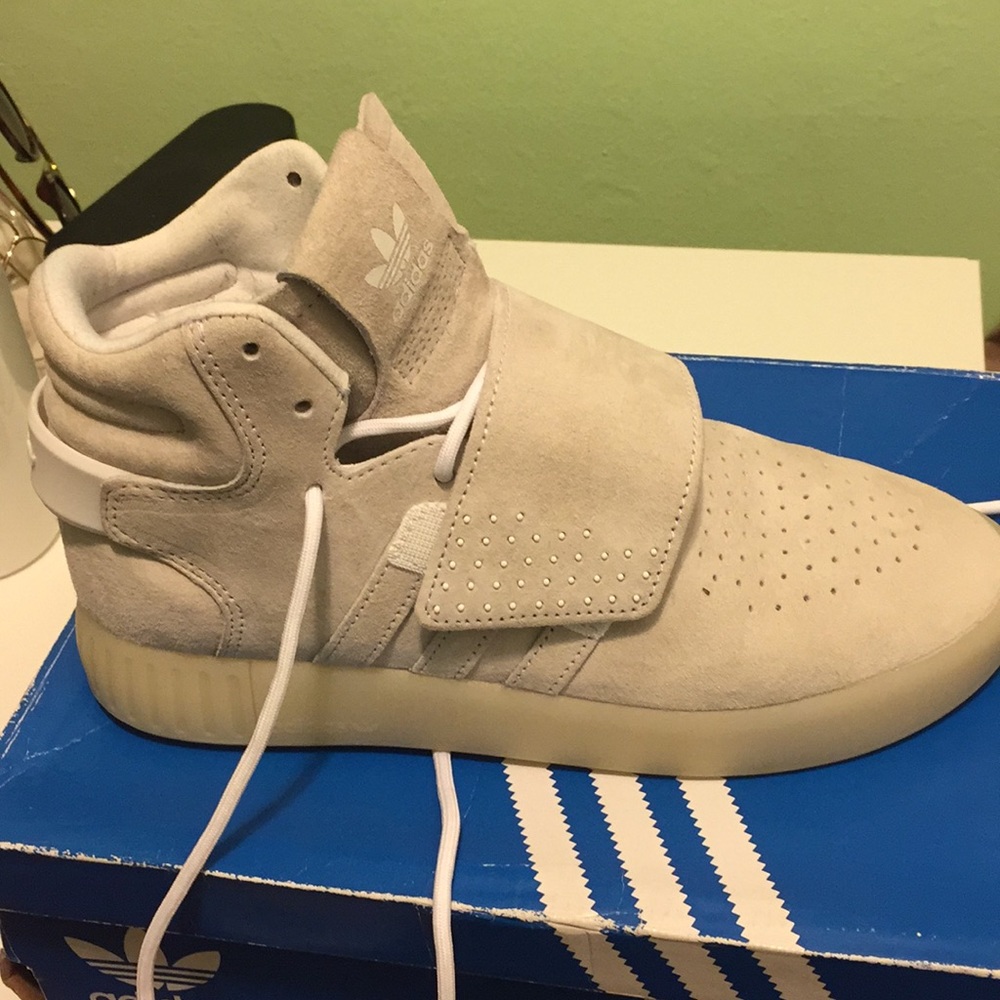 Adidas Tubular Strap W